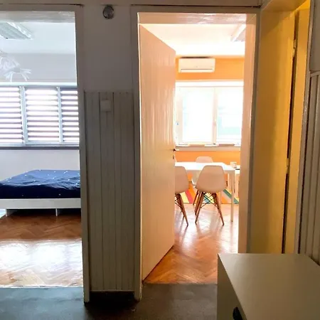 Perfect Apartment In The Center Of Sofia Апартамент София